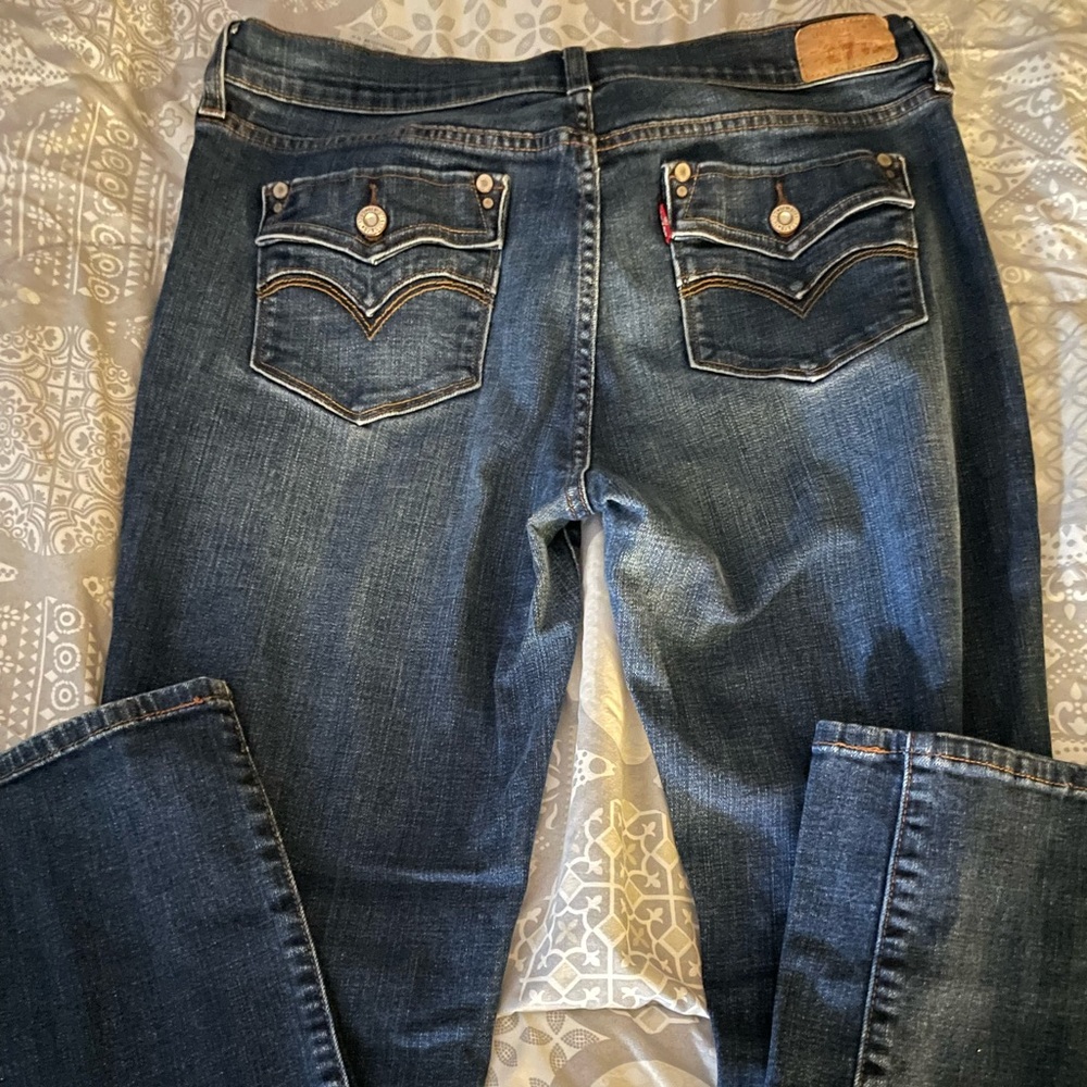 Levi's 505 Jeans Womens Size 10M Straight Leg Flap Pockets High Rise Medium Wash